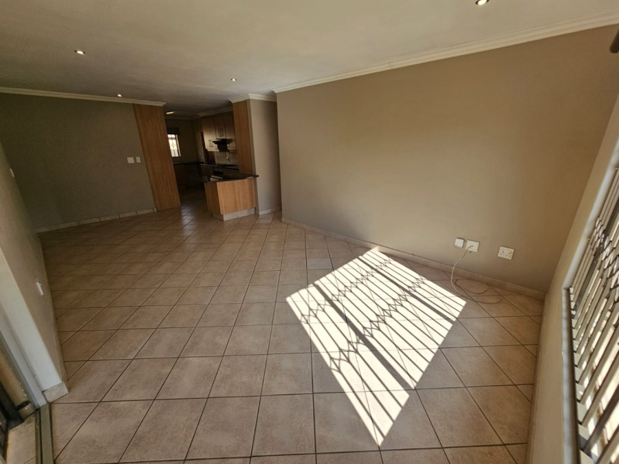 3 Bedroom Property for Sale in Wierda Park Gauteng