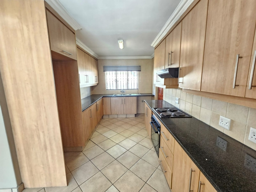 3 Bedroom Property for Sale in Wierda Park Gauteng