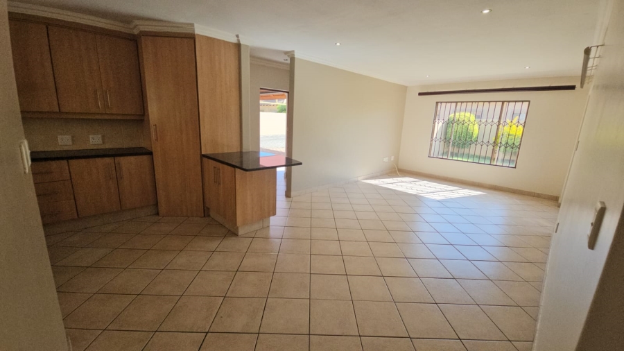 3 Bedroom Property for Sale in Wierda Park Gauteng