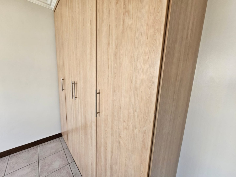 3 Bedroom Property for Sale in Wierda Park Gauteng