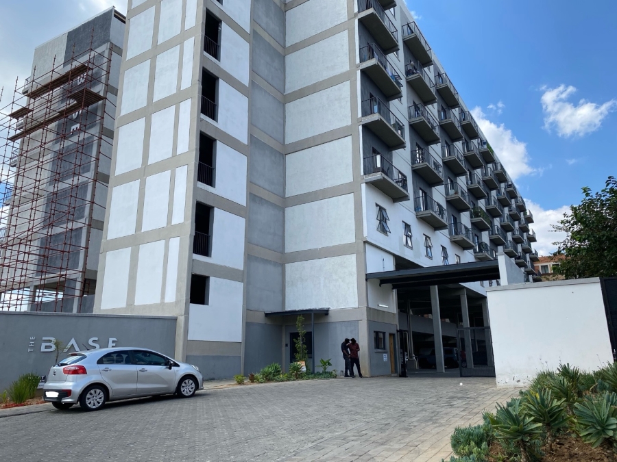 1 Bedroom Property for Sale in Ferndale Gauteng