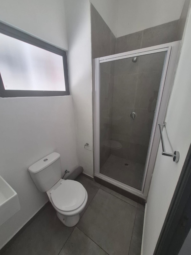 1 Bedroom Property for Sale in Ferndale Gauteng