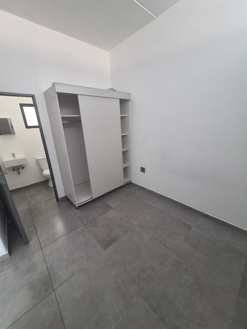 1 Bedroom Property for Sale in Ferndale Gauteng