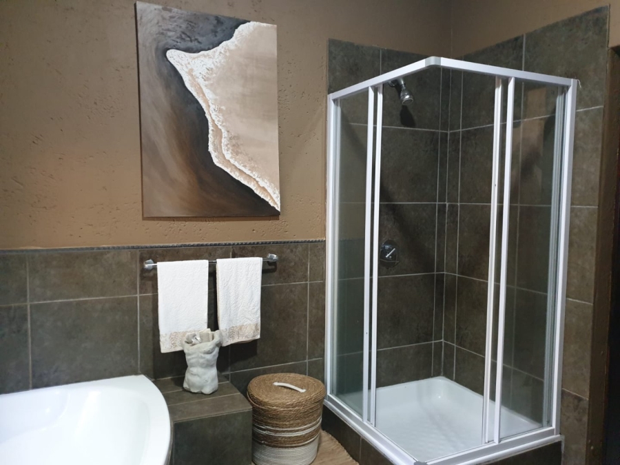 To Let commercial Property for Rent in Rietfontein A H Gauteng