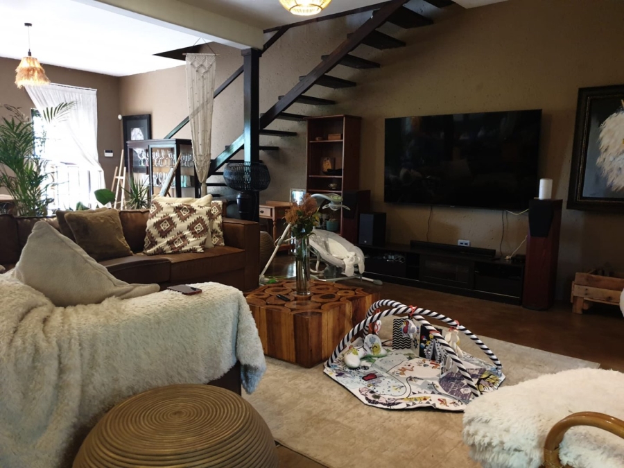 To Let commercial Property for Rent in Rietfontein A H Gauteng