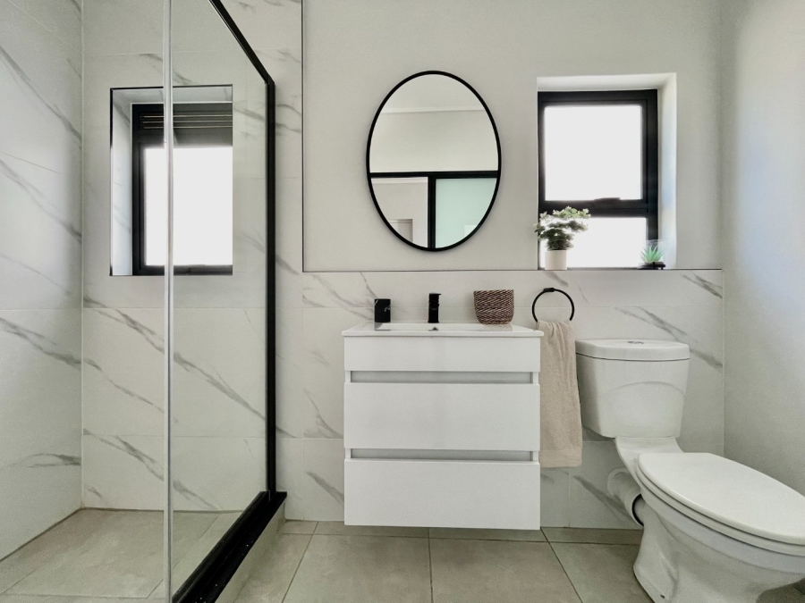 3 Bedroom Property for Sale in Waterfall Gauteng