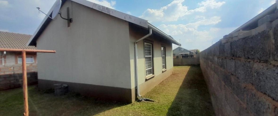 2 Bedroom Property for Sale in Salfin Gauteng