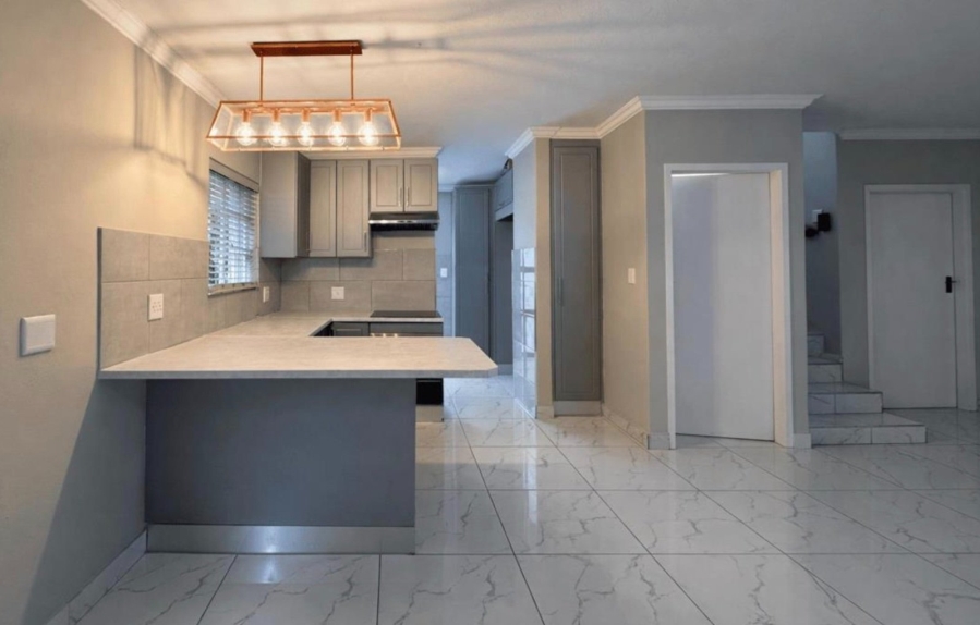 3 Bedroom Property for Sale in Equestria Gauteng