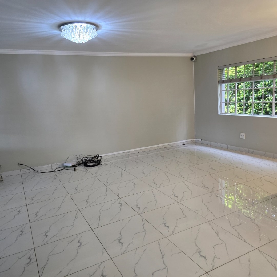 3 Bedroom Property for Sale in Equestria Gauteng