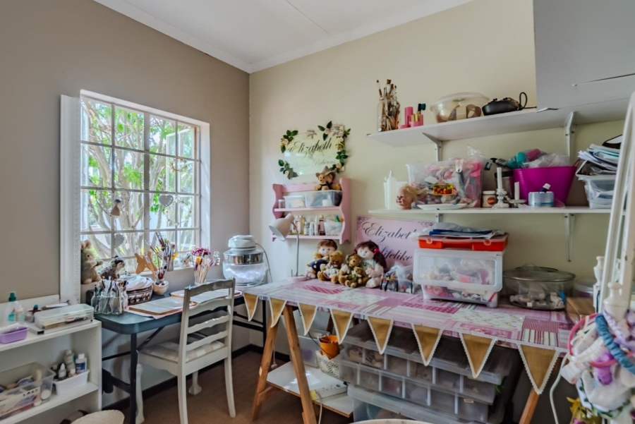 3 Bedroom Property for Sale in Equestria Gauteng