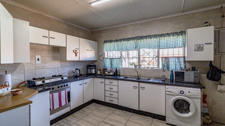3 Bedroom Property for Sale in Alberton Central Gauteng