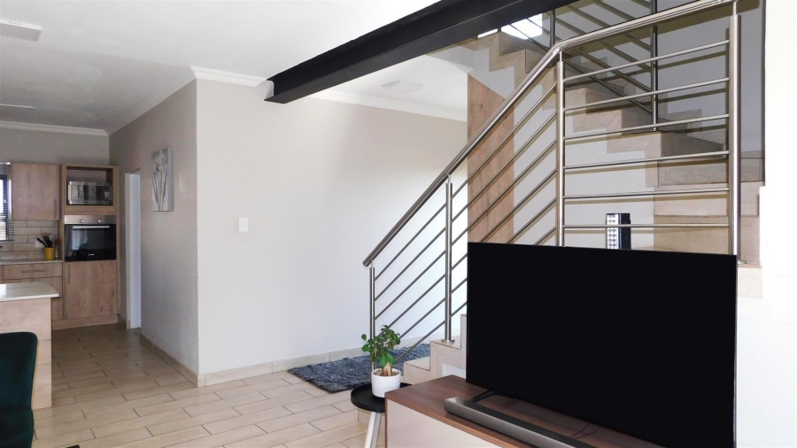 3 Bedroom Property for Sale in Zambezi Manor Lifestyle Estate Gauteng