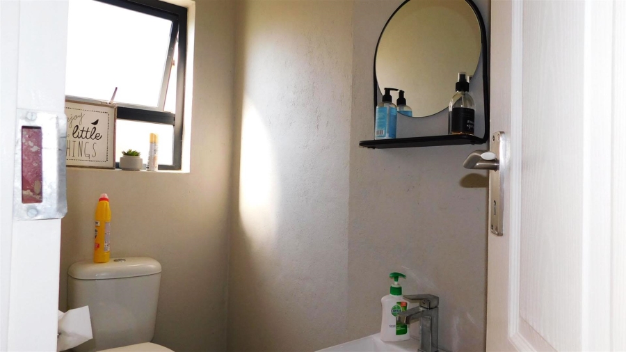 3 Bedroom Property for Sale in Zambezi Manor Lifestyle Estate Gauteng