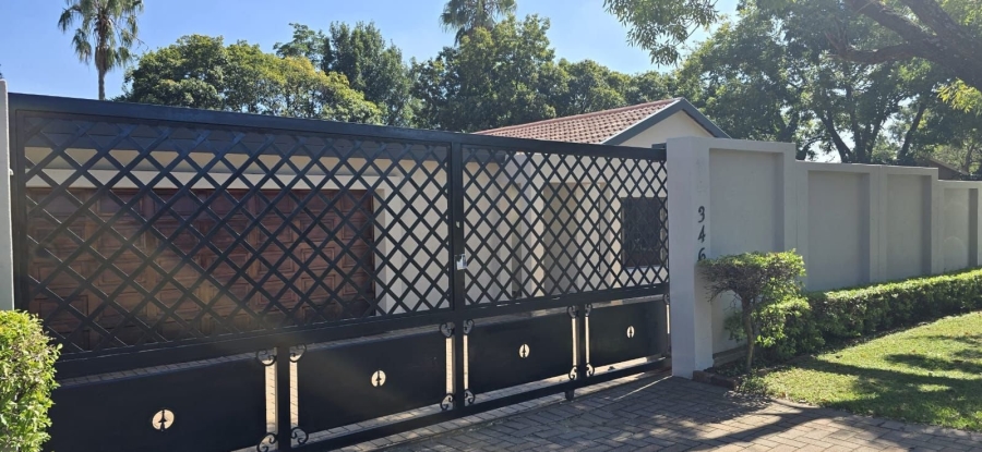 4 Bedroom Property for Sale in Garsfontein Gauteng