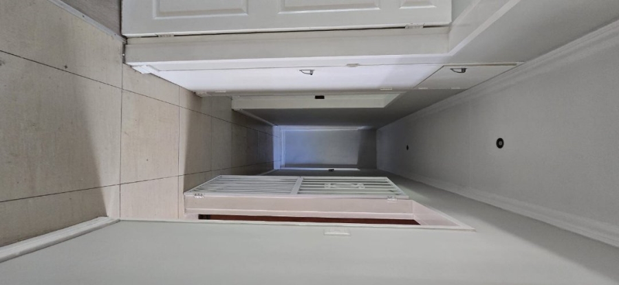 4 Bedroom Property for Sale in Garsfontein Gauteng