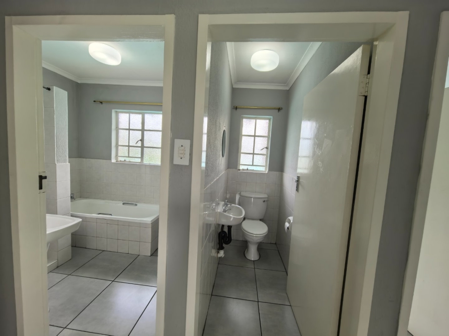 To Let 3 Bedroom Property for Rent in Atlasville Gauteng