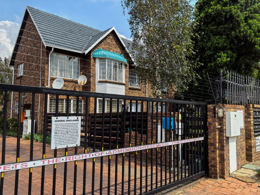 To Let 3 Bedroom Property for Rent in Atlasville Gauteng