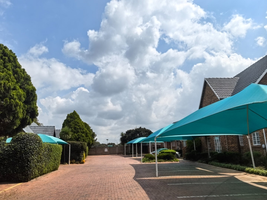 To Let 3 Bedroom Property for Rent in Atlasville Gauteng