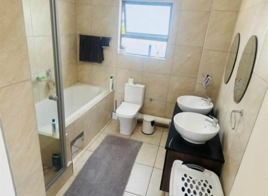 3 Bedroom Property for Sale in Magaliesberg Country Estate Gauteng