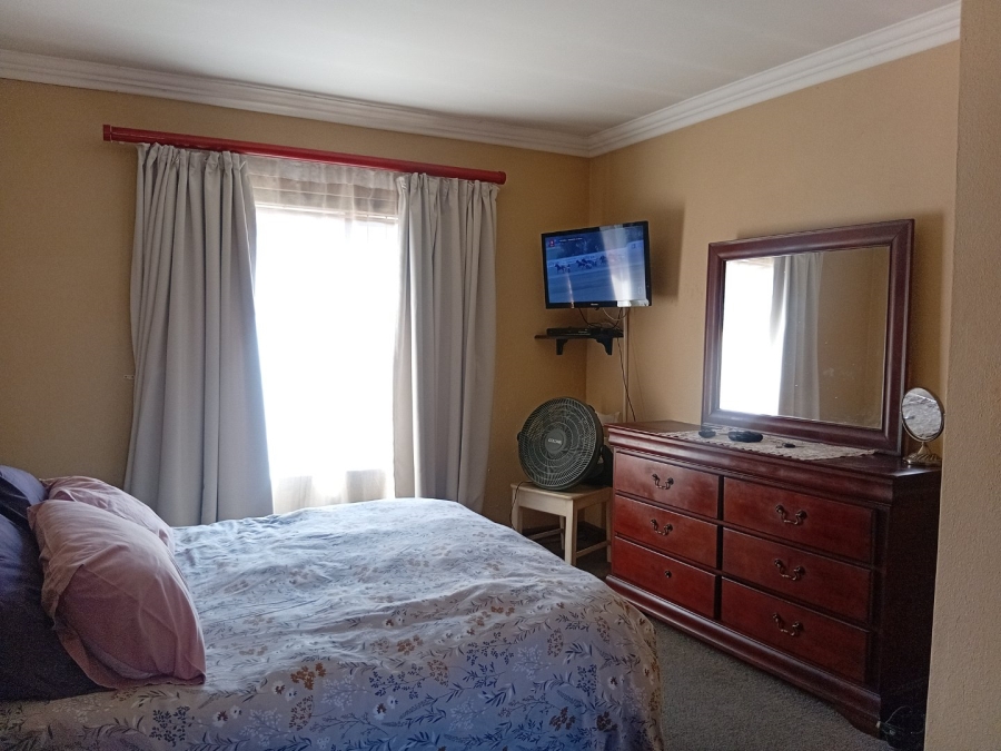 3 Bedroom Property for Sale in Bartlett Gauteng