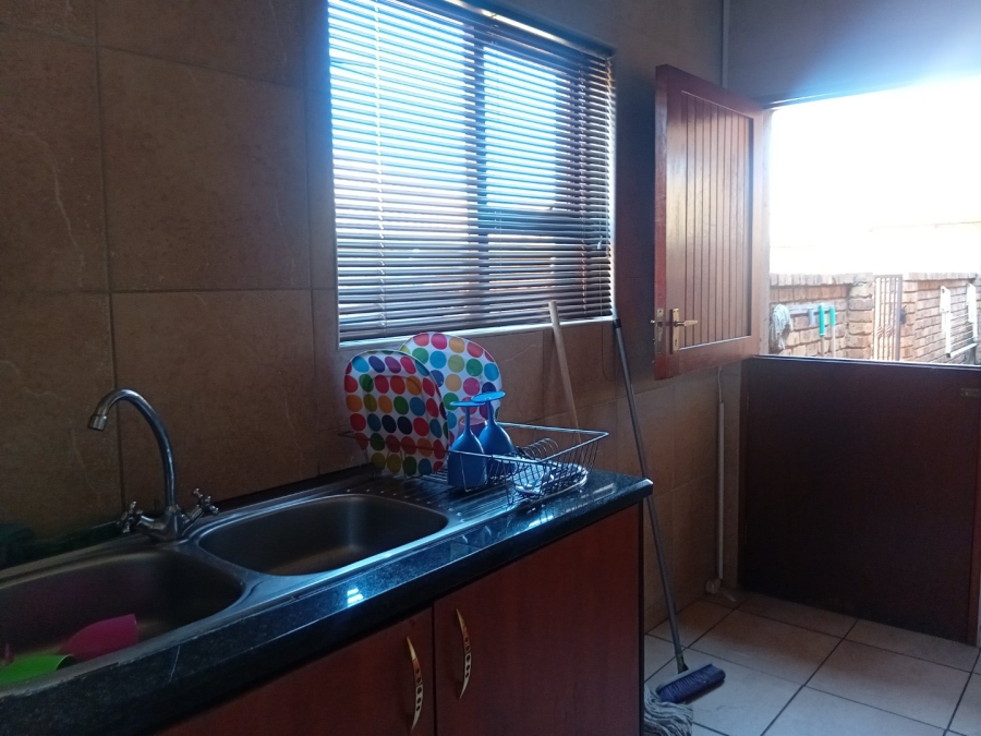 3 Bedroom Property for Sale in Bartlett Gauteng