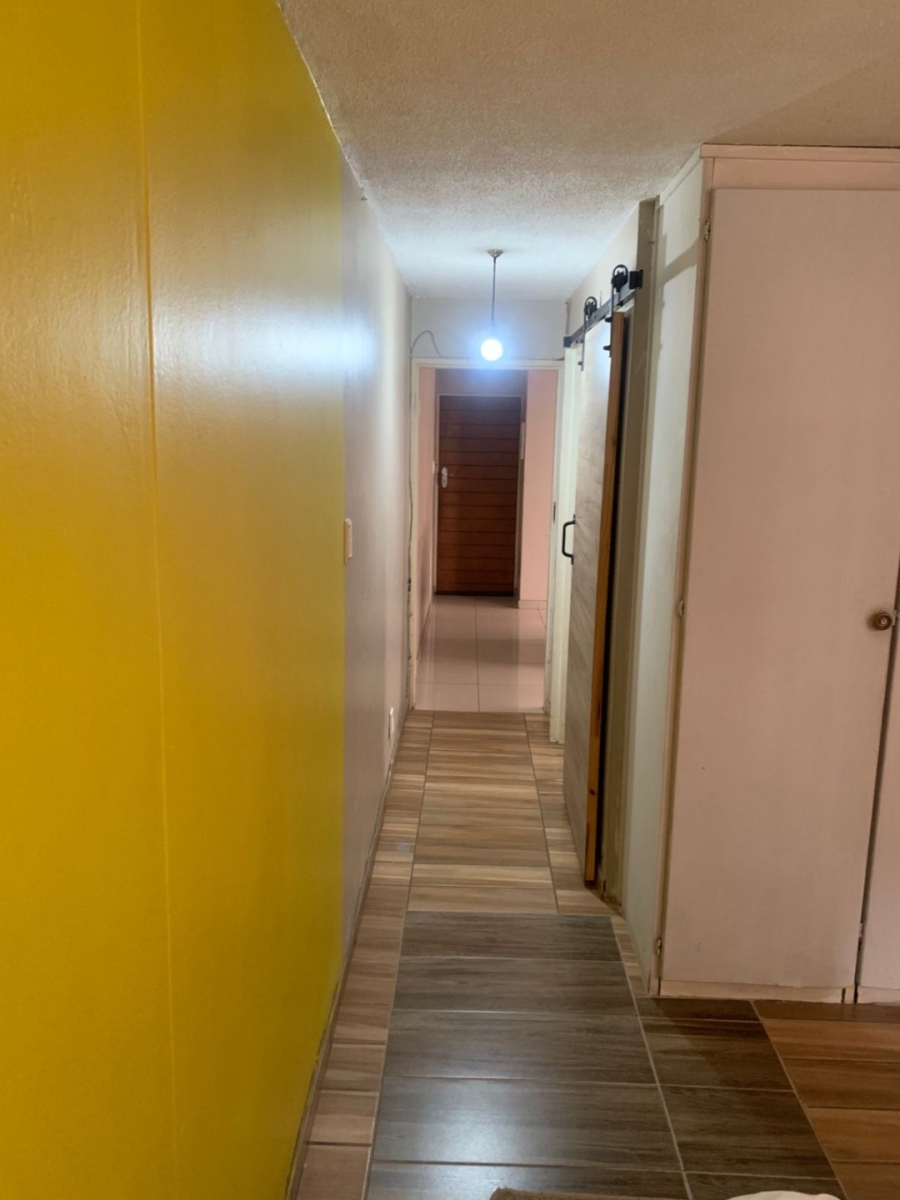 To Let 1 Bedroom Property for Rent in Pretoria Central Gauteng