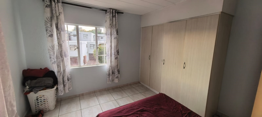 2 Bedroom Property for Sale in Vorna Valley Gauteng