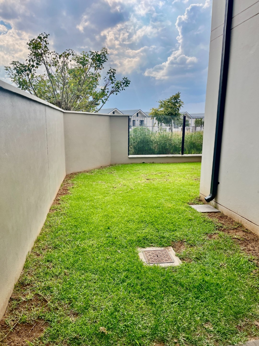 3 Bedroom Property for Sale in Waterfall Gauteng
