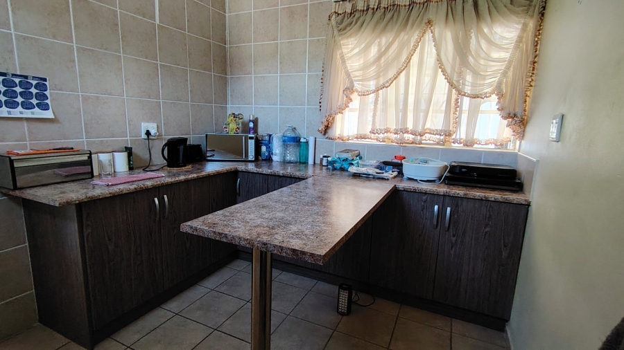 3 Bedroom Property for Sale in Lyttelton Manor Gauteng