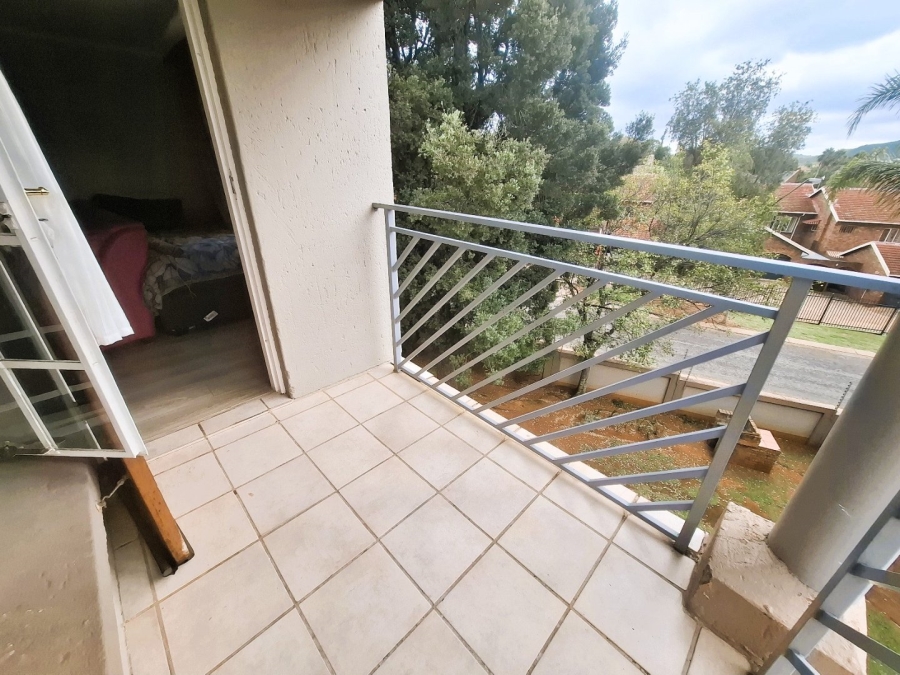 To Let 1 Bedroom Property for Rent in Monument Park Gauteng