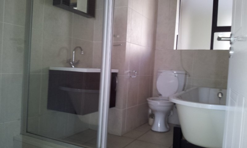 2 Bedroom Property for Sale in Winchester Hills Gauteng