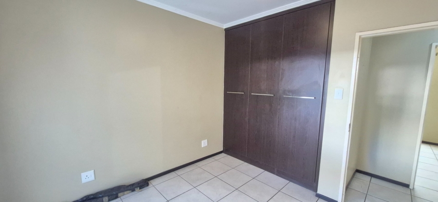 2 Bedroom Property for Sale in Winchester Hills Gauteng