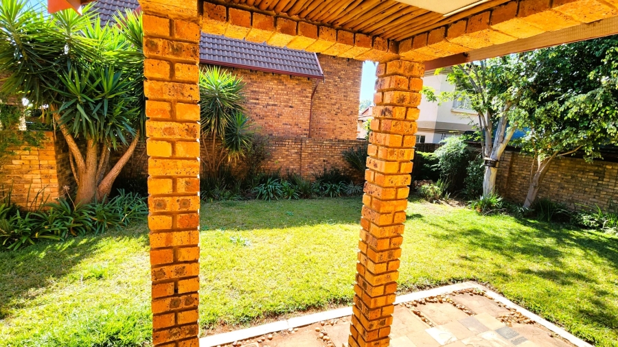 3 Bedroom Property for Sale in The Willows Gauteng