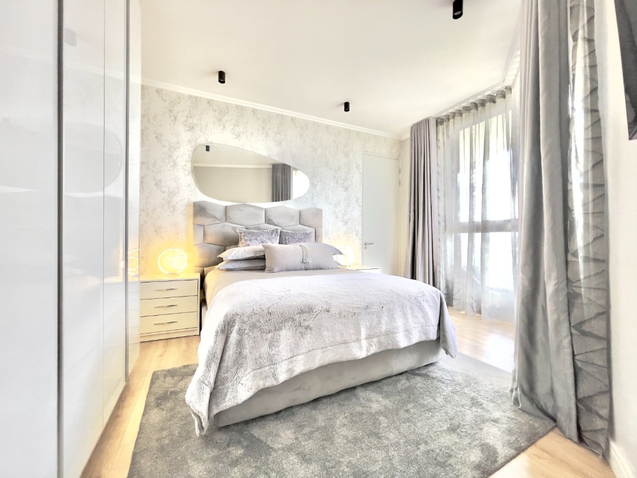 2 Bedroom Property for Sale in Waterfall Gauteng