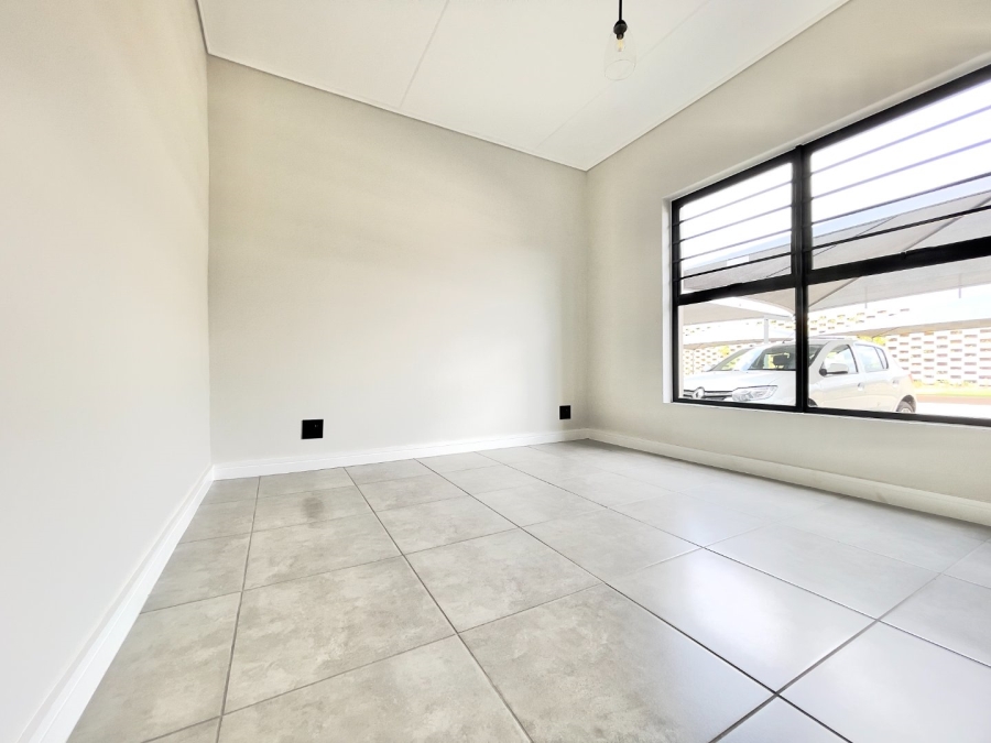 To Let 3 Bedroom Property for Rent in Waterfall Gauteng