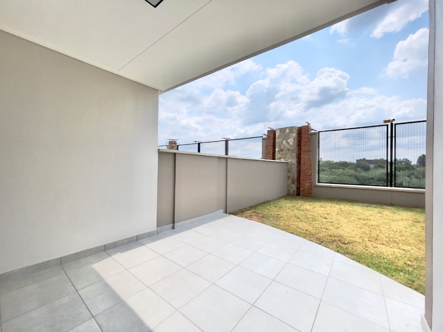 To Let 3 Bedroom Property for Rent in Waterfall Gauteng