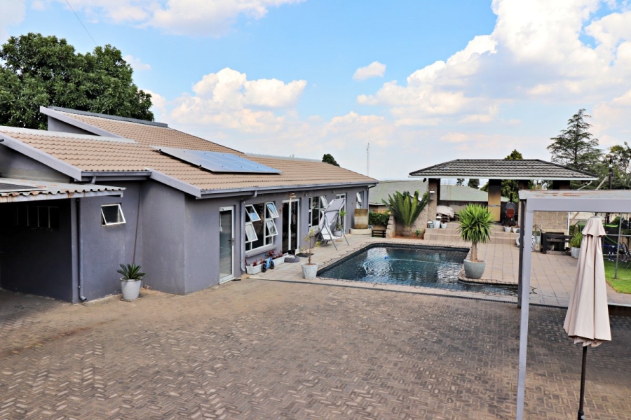 3 Bedroom Property for Sale in Gerdview Gauteng