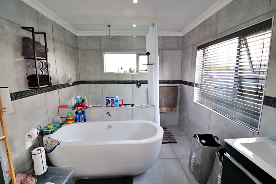 3 Bedroom Property for Sale in Gerdview Gauteng