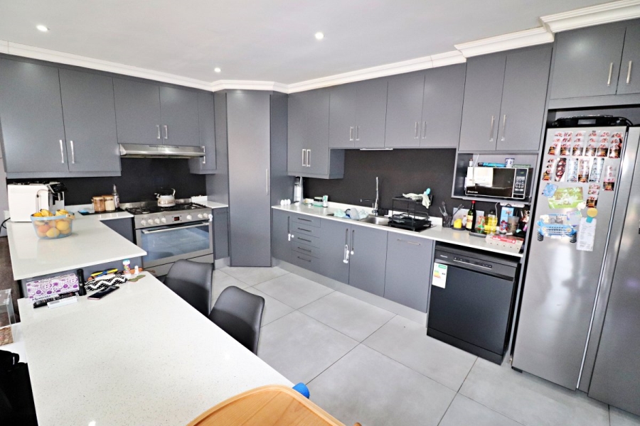 3 Bedroom Property for Sale in Gerdview Gauteng