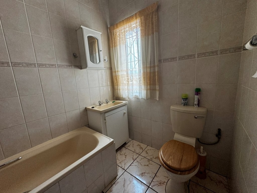 3 Bedroom Property for Sale in Brakpan Central Gauteng