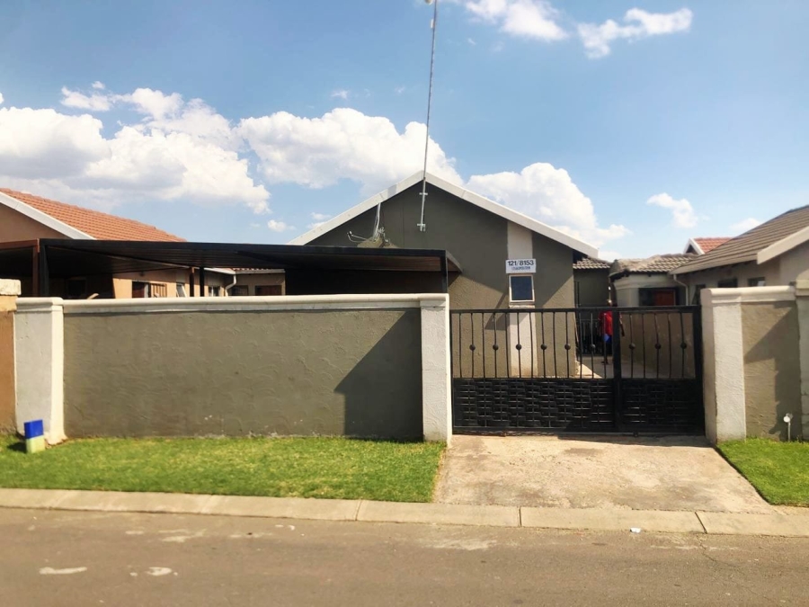 2 Bedroom Property for Sale in Windmill Park Gauteng