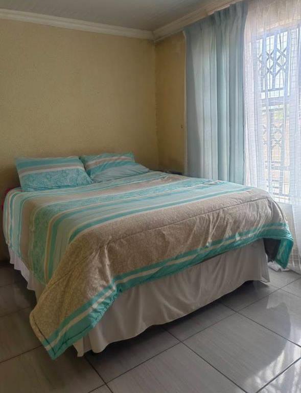 2 Bedroom Property for Sale in Bram Fischerville Gauteng