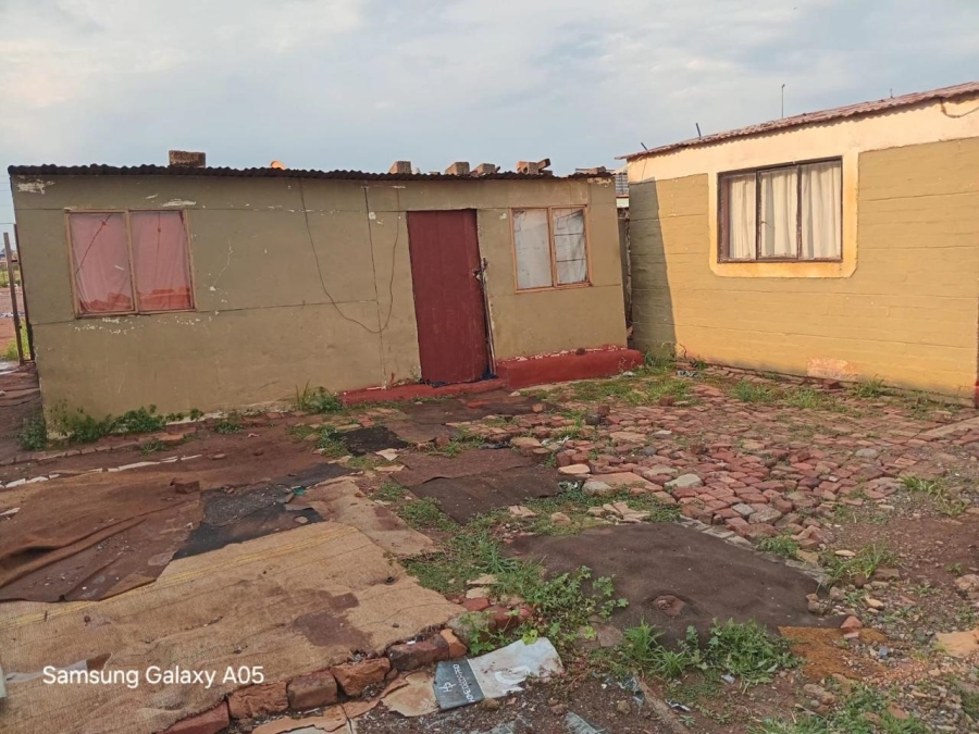 2 Bedroom Property for Sale in Bram Fischerville Gauteng