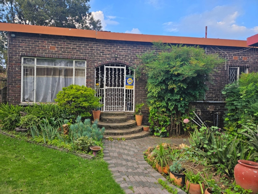 3 Bedroom Property for Sale in Birchleigh Gauteng