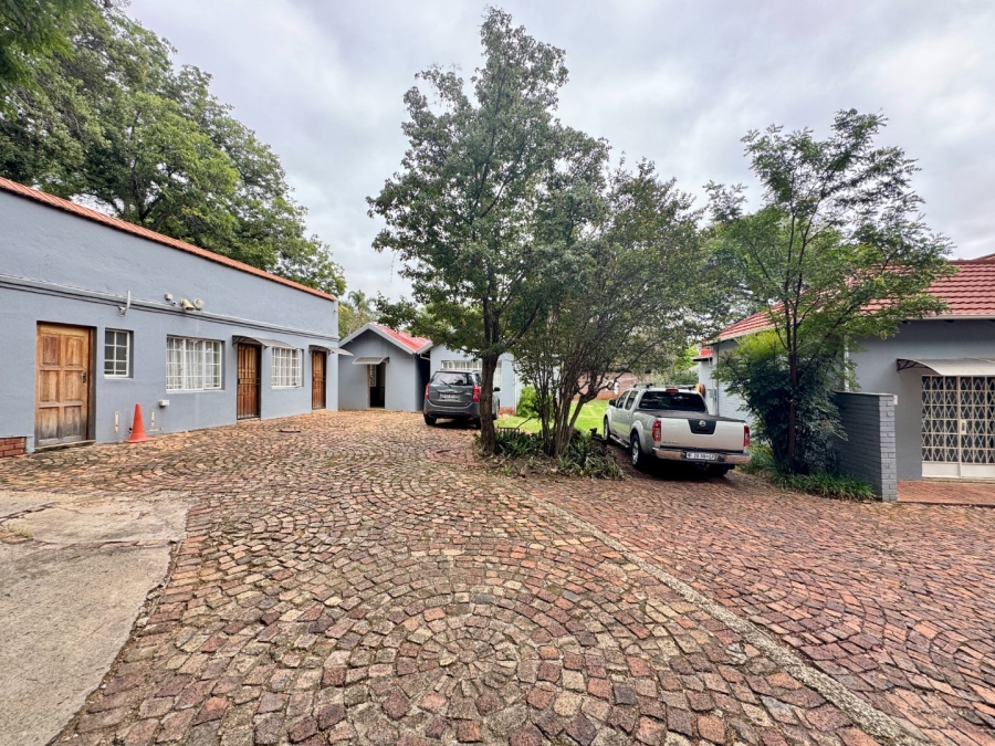 To Let 1 Bedroom Property for Rent in Brooklyn Gauteng