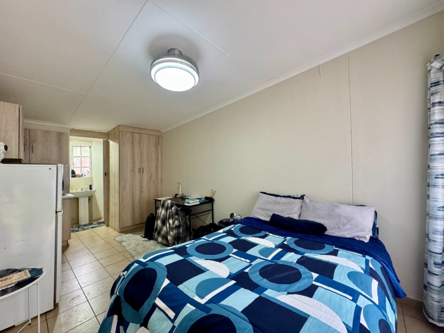 To Let 1 Bedroom Property for Rent in Brooklyn Gauteng