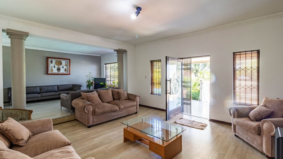 3 Bedroom Property for Sale in Ridgeway Gauteng