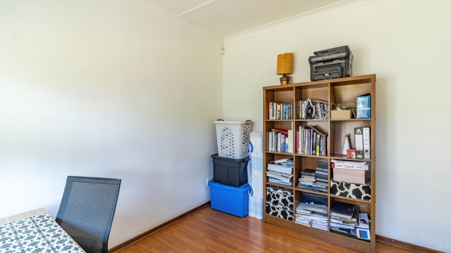 3 Bedroom Property for Sale in Ridgeway Gauteng