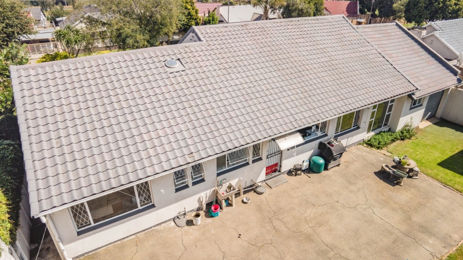 3 Bedroom Property for Sale in Ridgeway Gauteng