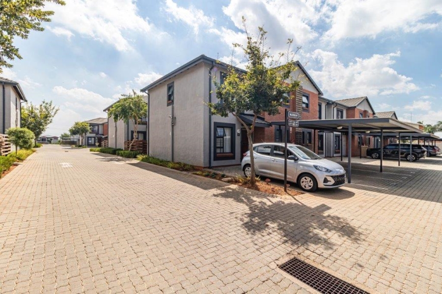 3 Bedroom Property for Sale in Terenure Gauteng